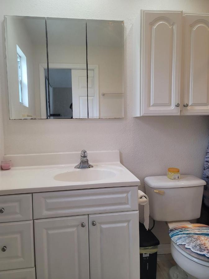 Entire Guesthouse 5 Mins To Siesta Key & Downtown Sarasota Eksteriør bilde